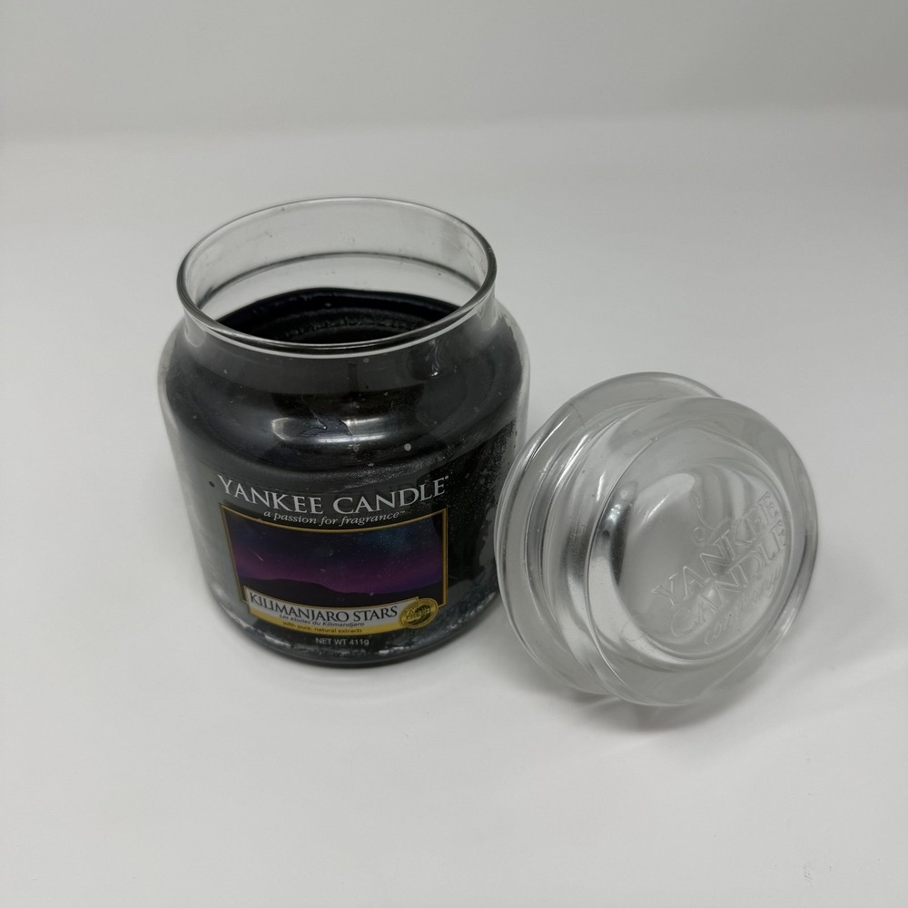 (RARE)‎ Yankee Candle- Kilimanjaro Stars candle 411g Retired